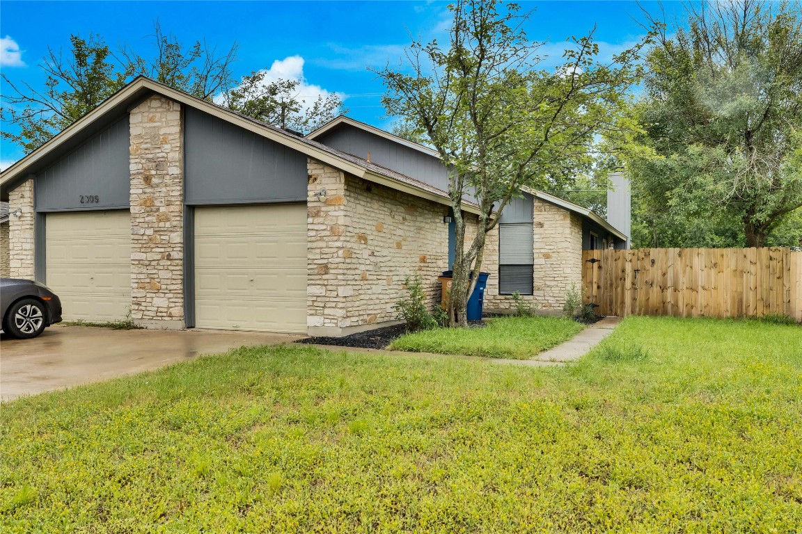 Austin Condo: 2305 Singletree Avenue