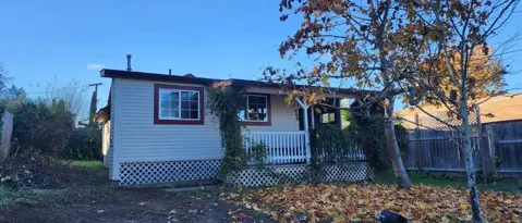 Garberville Condo: 460 Melville Rd