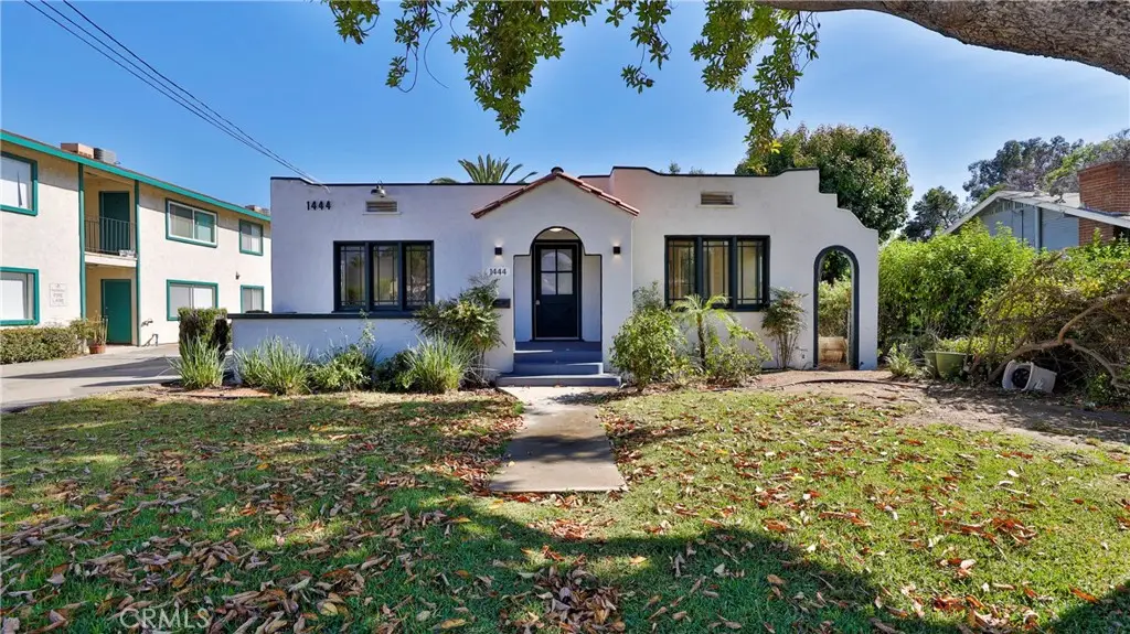 La Verne Condo: 1444 3rd St