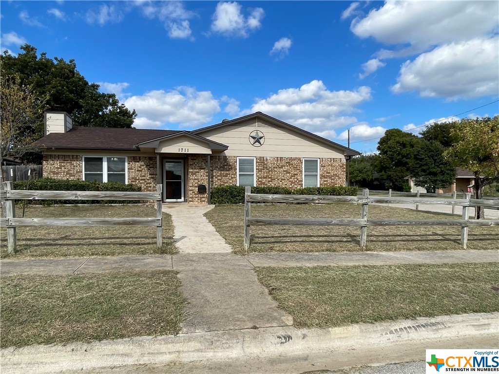 Killeen Condo: 1711 Topaz Rd