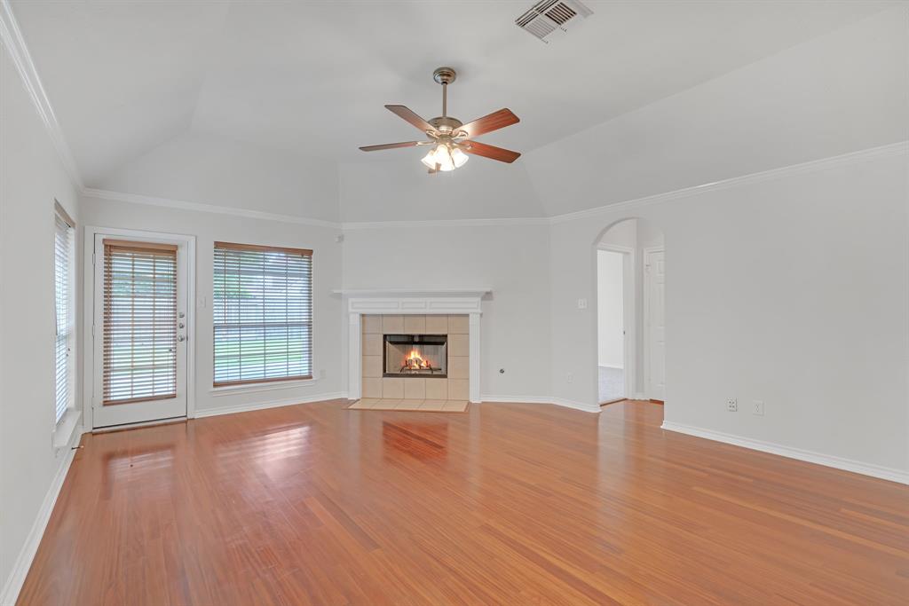HOUSTON Condo: 16510 MESA Pt DR