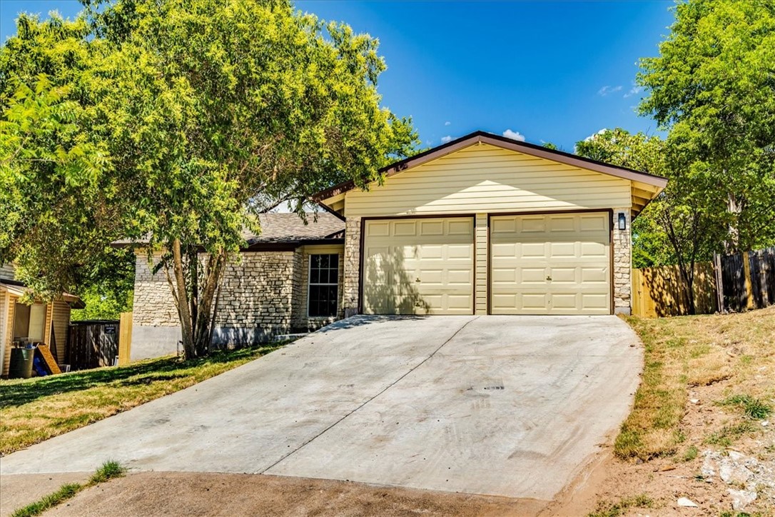 Austin Condo: 5500 Ferret Path
