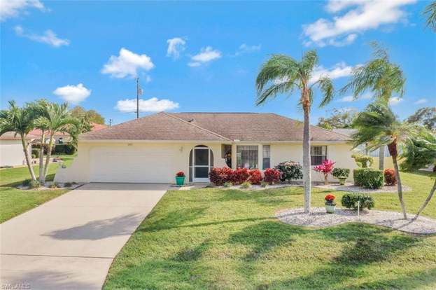 CAPE CORAL Condo: 330 SE 34th St