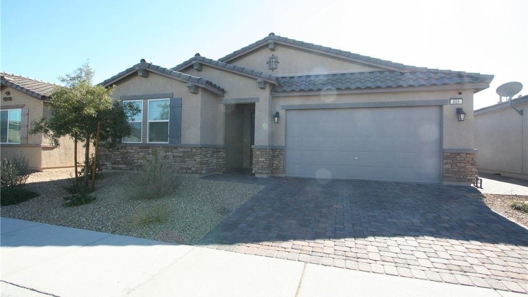 Henderson Condo: 605 Timberfalls Ln