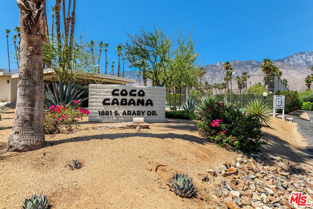 Palm Springs Condo: 1881 South Araby Dr