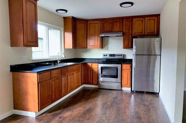 Antioch Condo: 13 El Capitan Ln