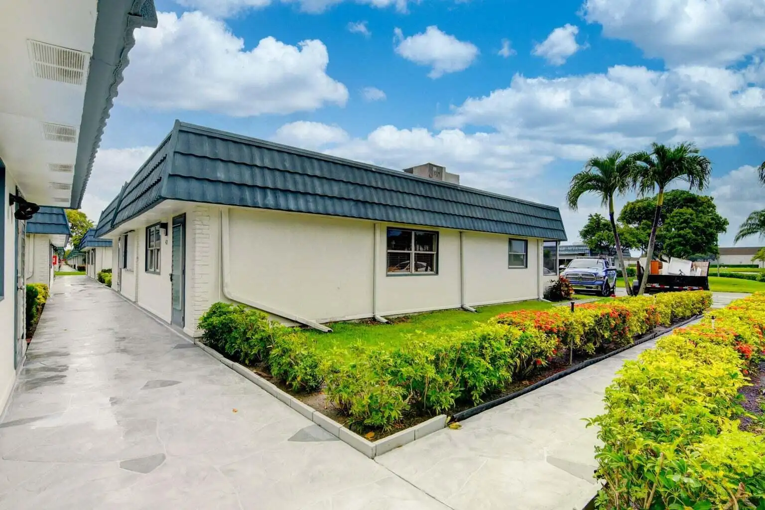 Delray Beach Condo: 43 Waterford B