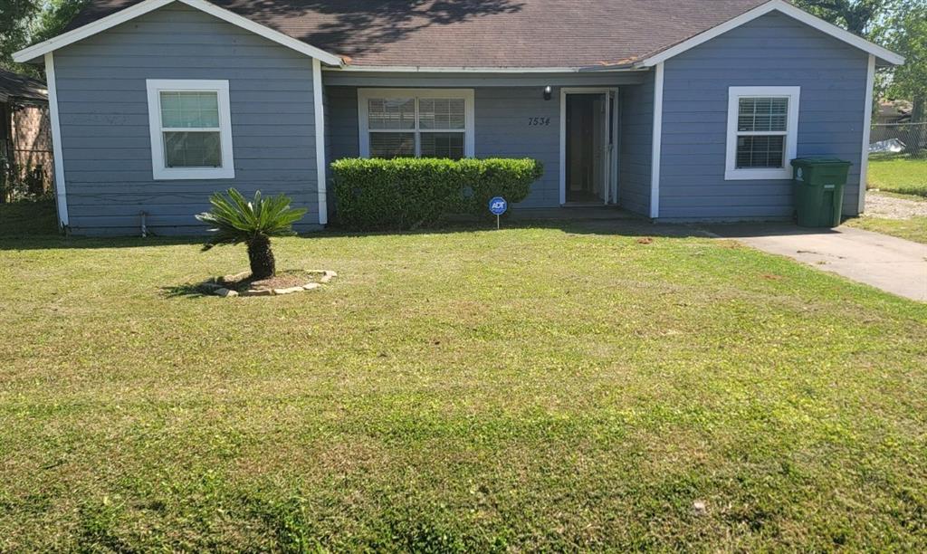 Houston Condo: 7534 South Hall St