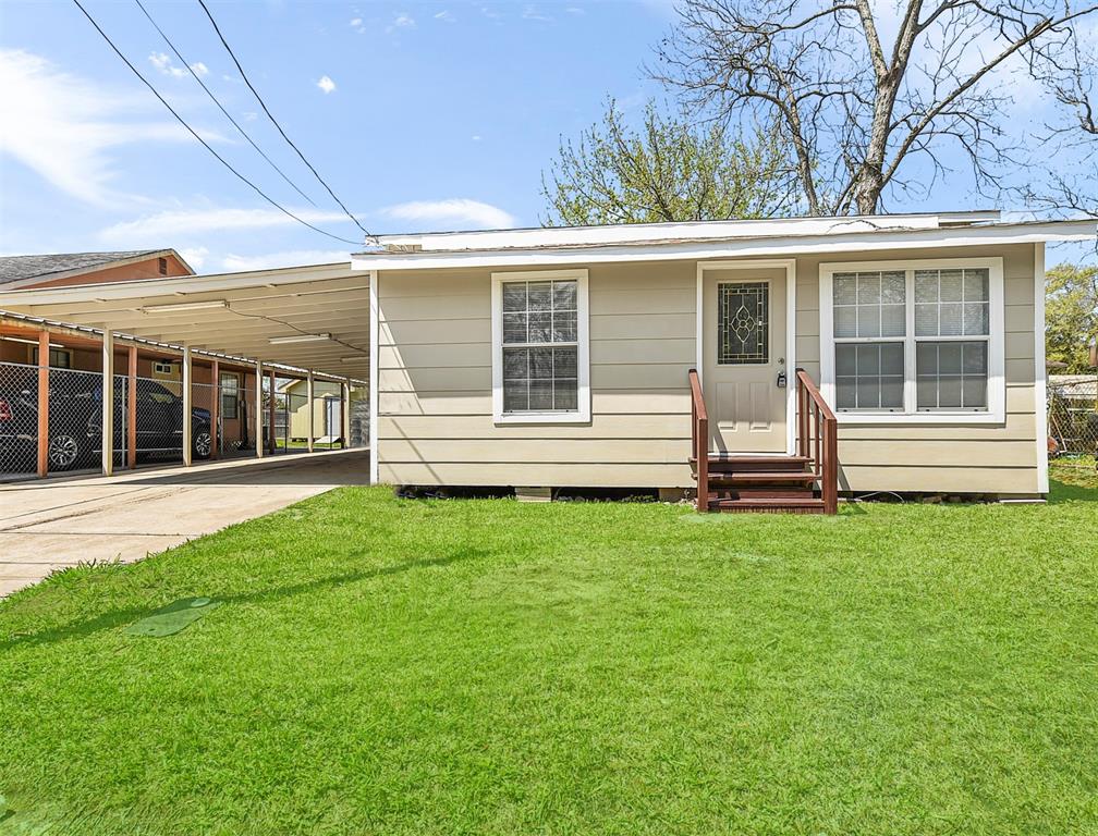 BAYTOWN Condo: 319 S 3RD ST