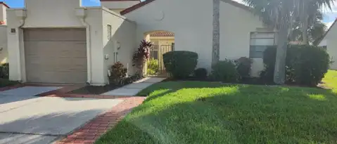Melbourne Condo: 739 Green Vly Ln
