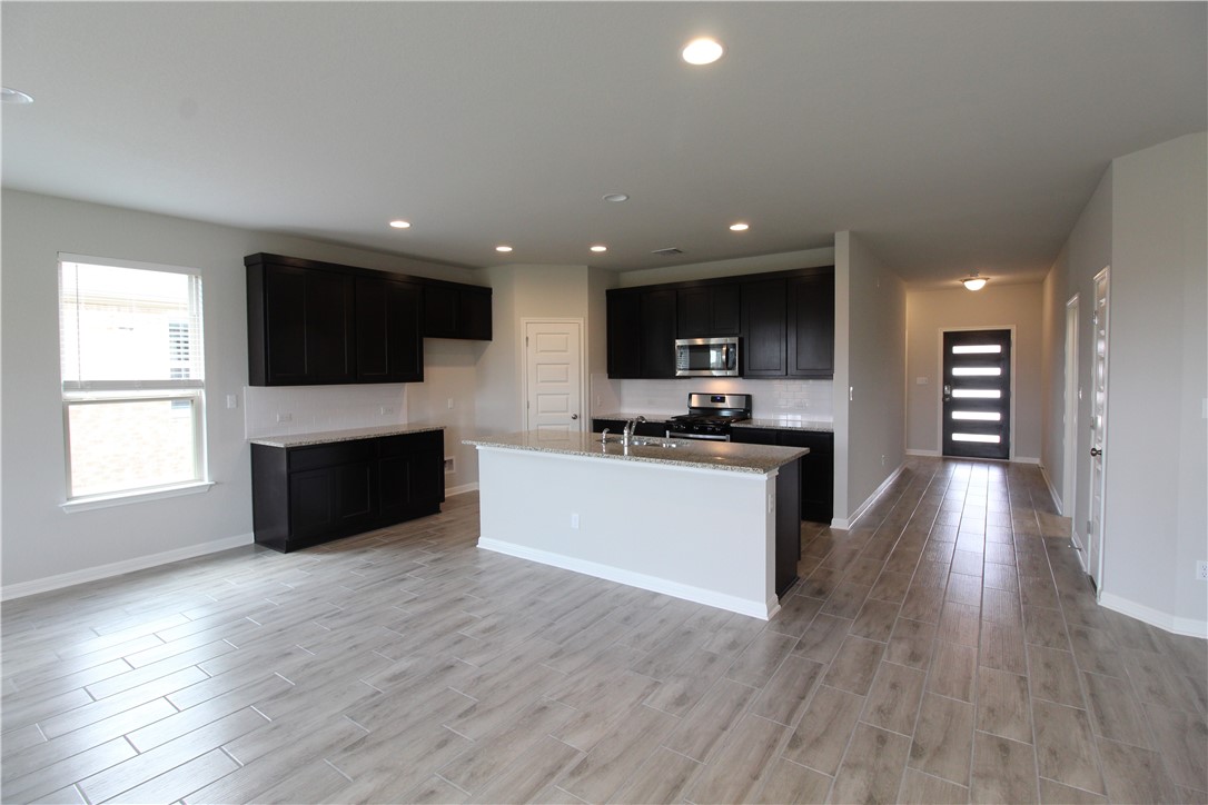 Georgetown Condo: 120 Peruvian Ln