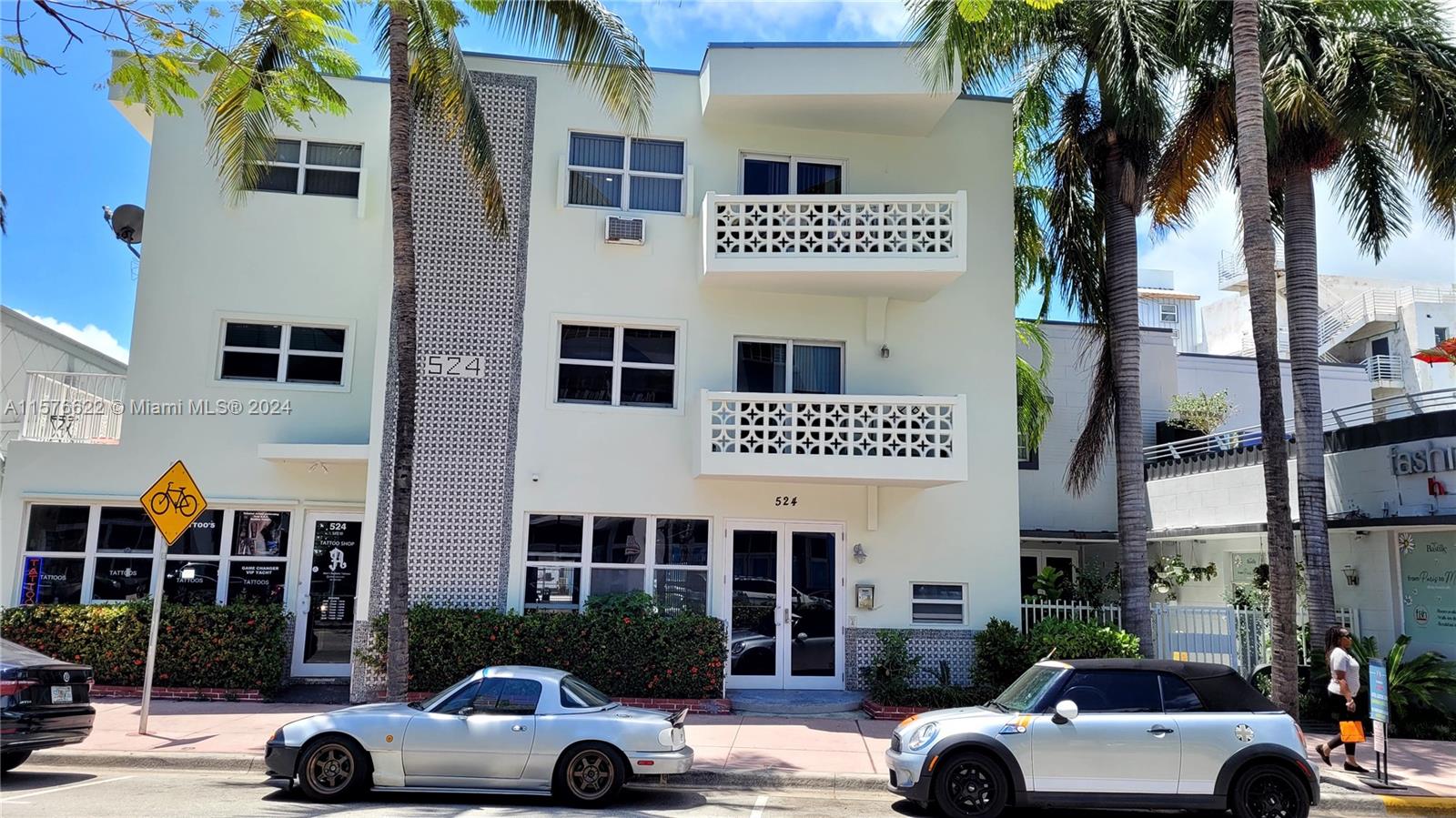 Miami Beach Condo: 524 Washington Ave