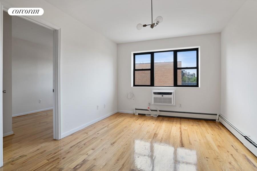 Brooklyn Condo: 654 Kosciuszko St