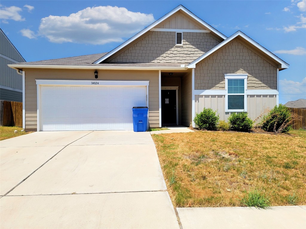 Manor Condo: 14024 Sherri Berry Way