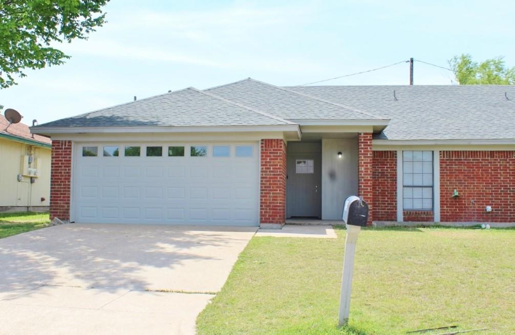 White Settlement Condo: 9113 Lanham St