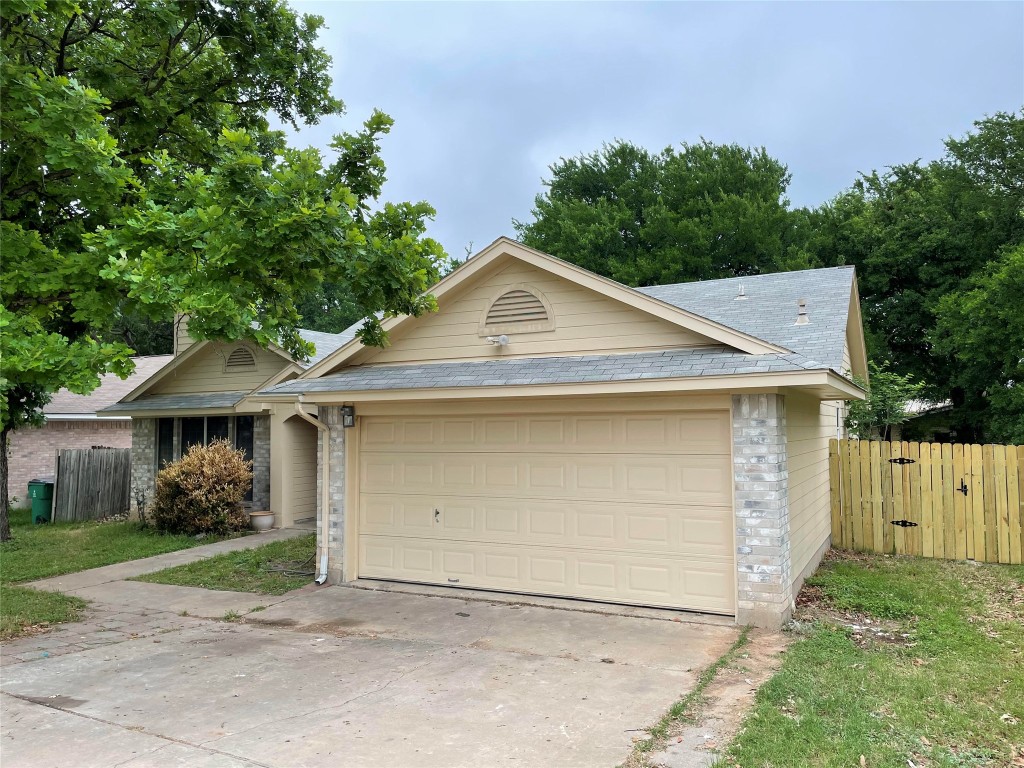 Cedar Park Condo: 2302 Yaupon Trl