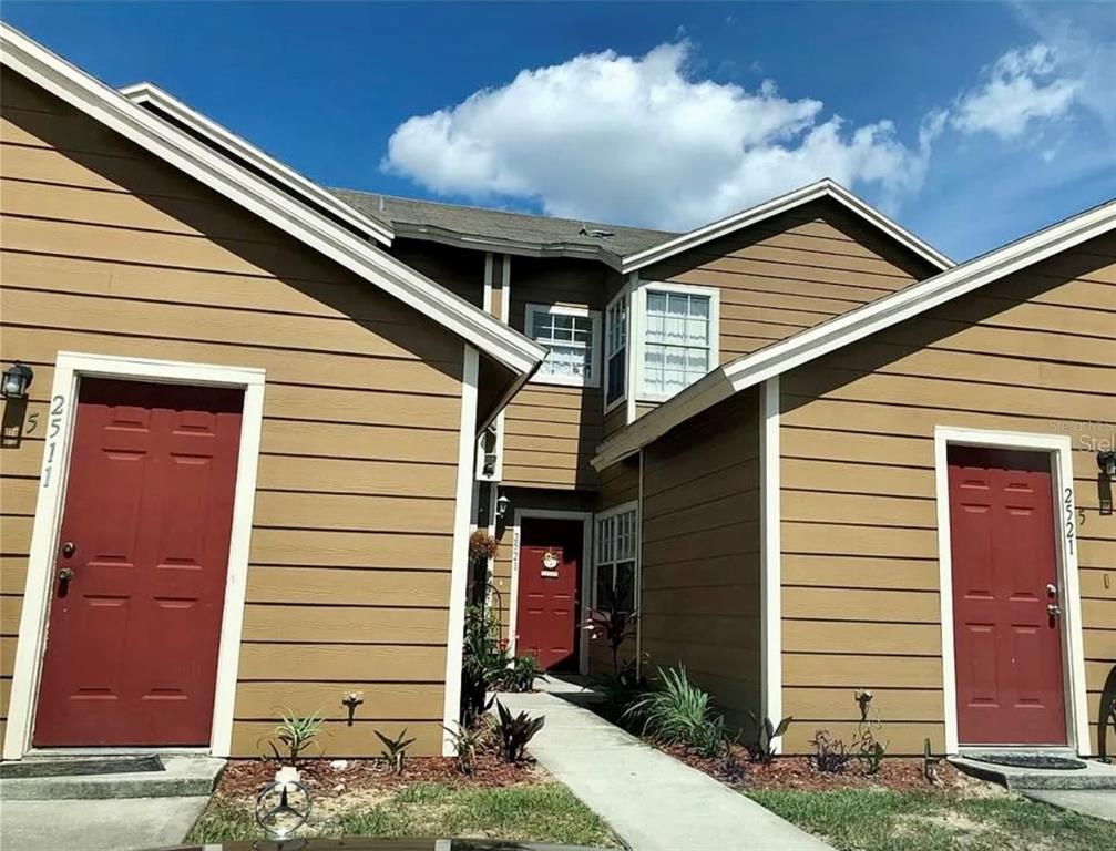 Davenport Condo: 2511-0 Fan Palm Dr