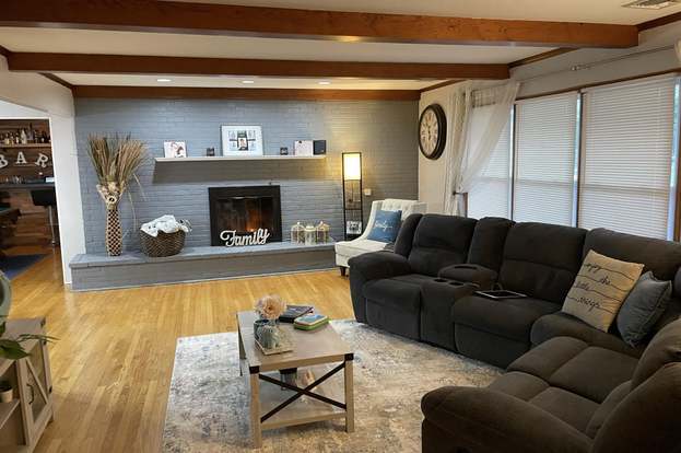 Oakhurst Condo: 170 Monmouth Rd