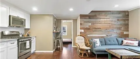 JERSEY CITY Condo: 49 COLES St
