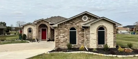 Celina Condo: 249 Lakeview Way