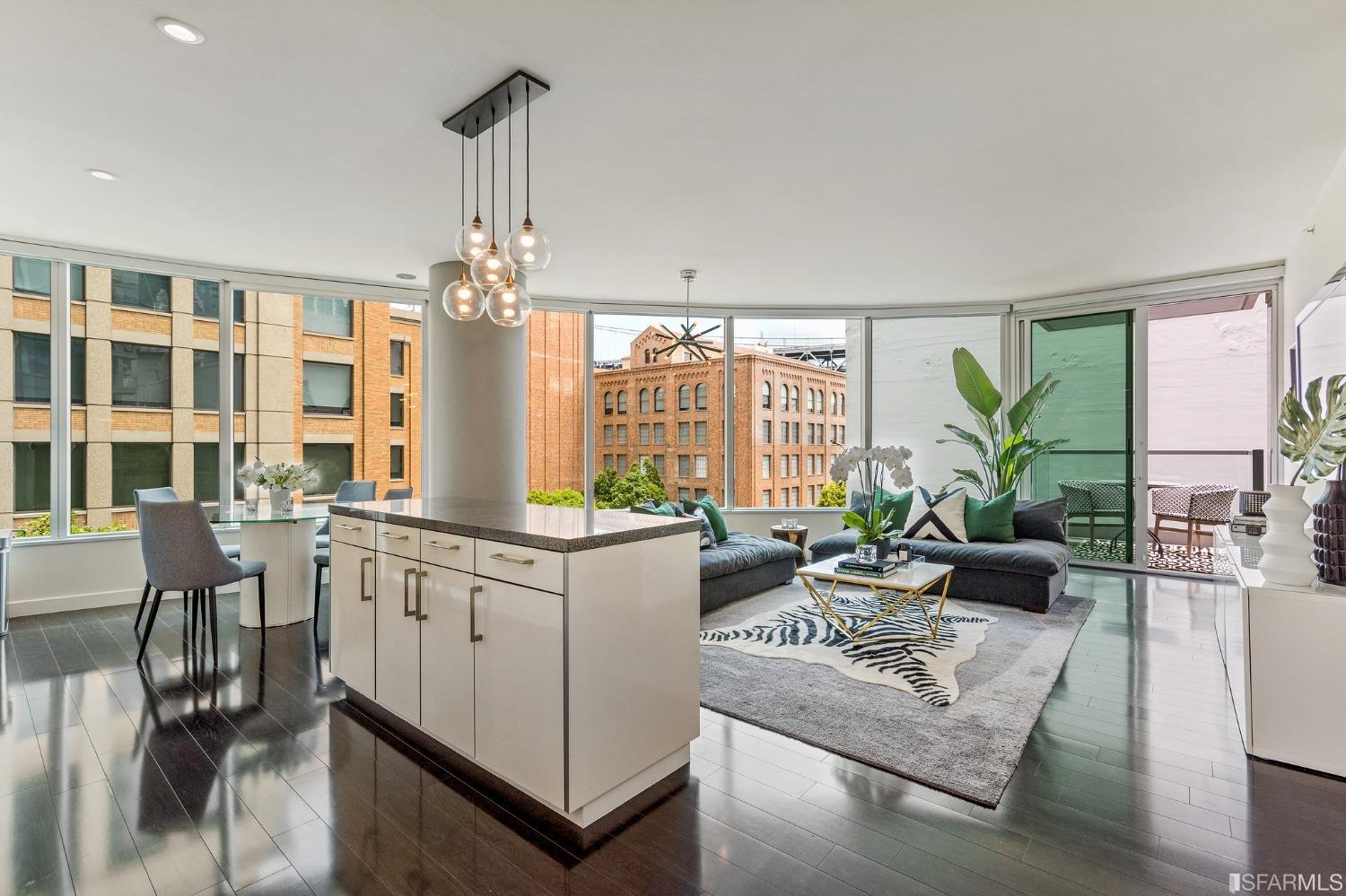 SF - South Beach Condo: 338 Spear St