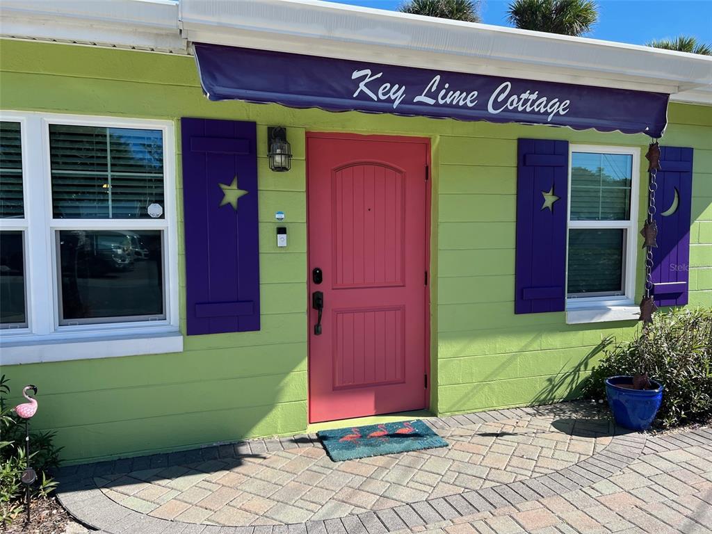 Indian Rocks Beach Condo: 215 1st St