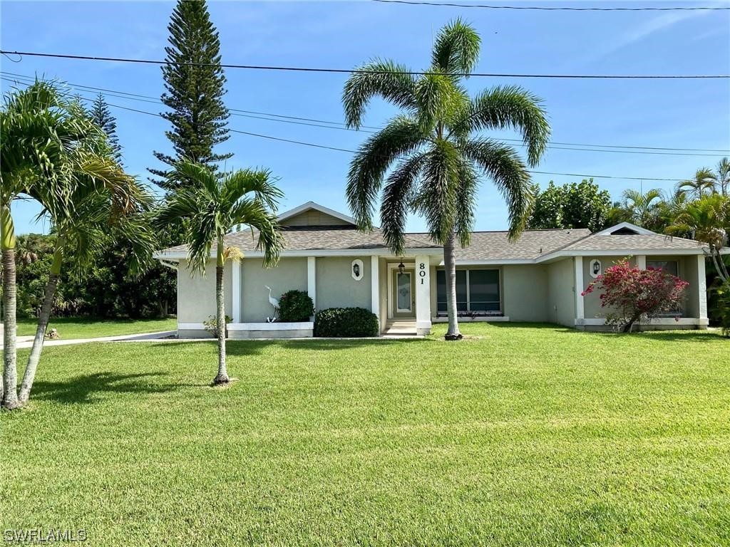 Cape Coral Condo: 801 Southeast 41st St