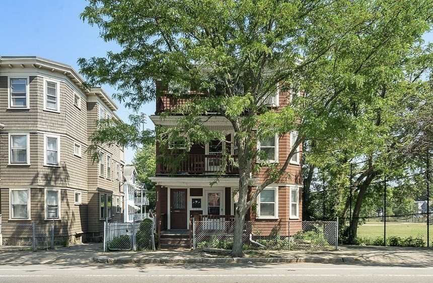 Boston Condo: 4114 Washington St