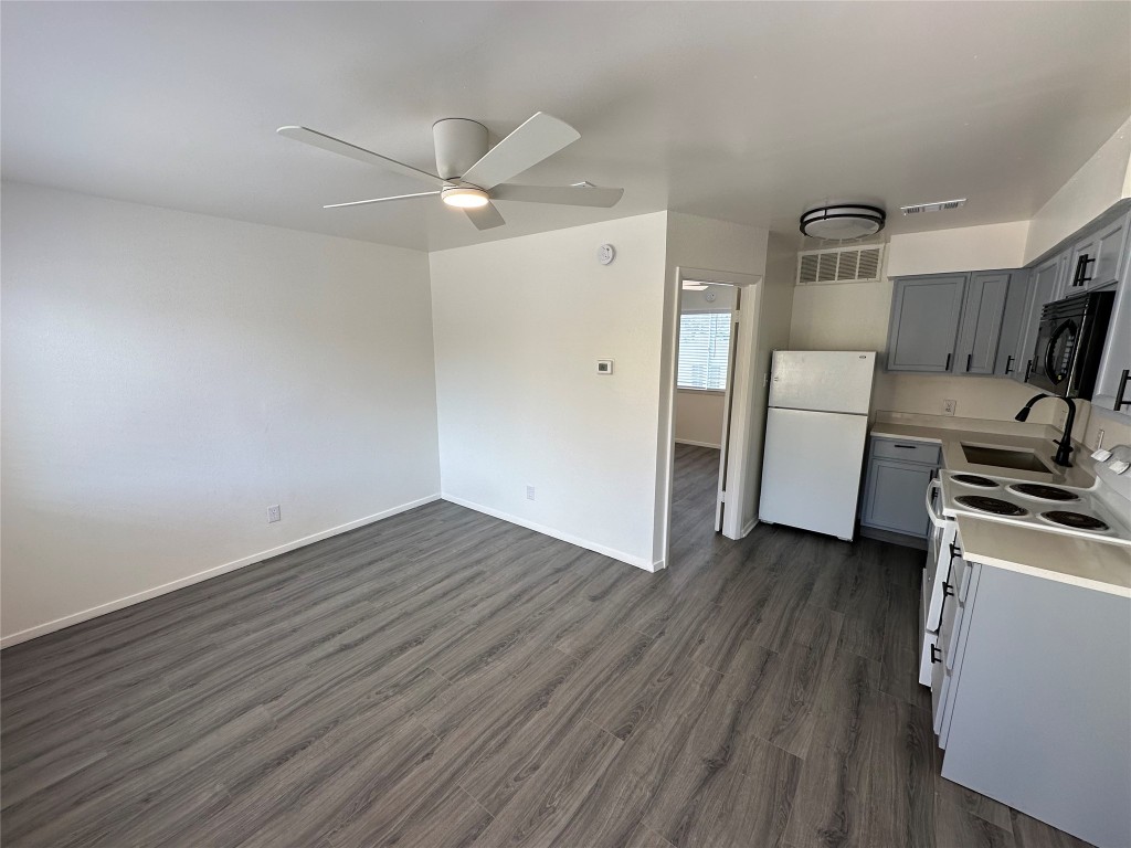 Austin Condo: 3205 Helms St