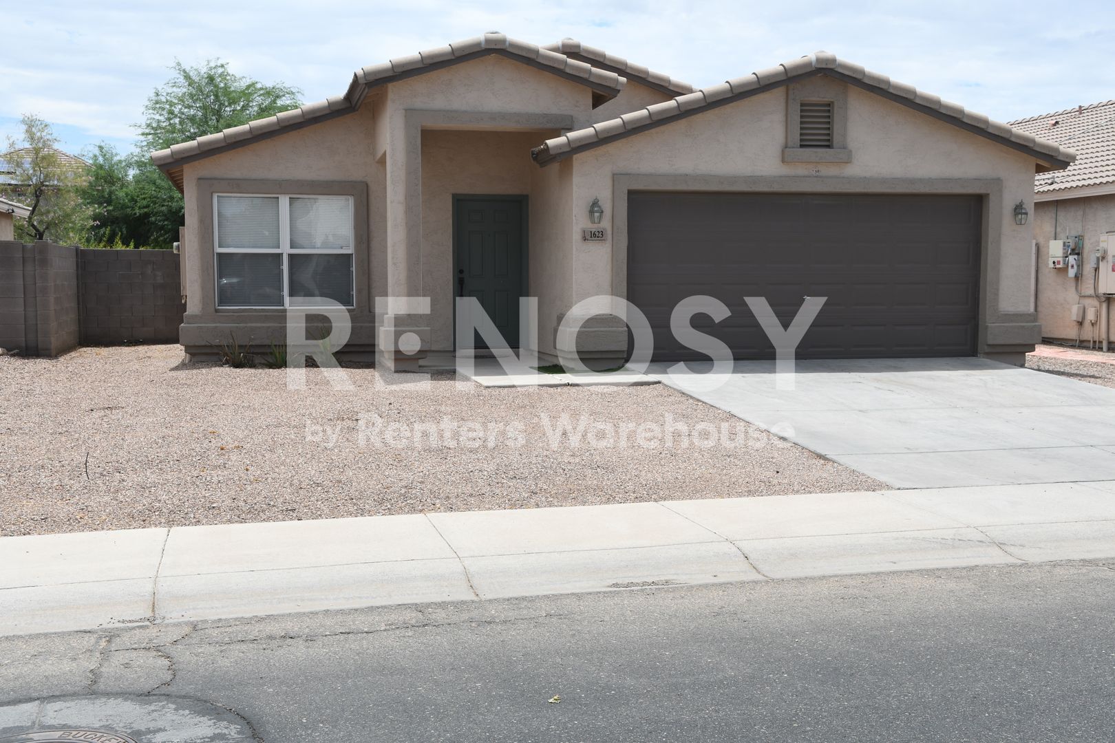 Buckeye House: 1623 E Silverbirch Ave
