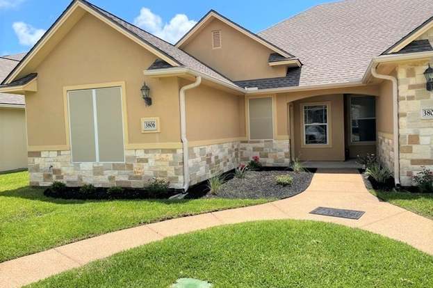 College Station Condo: 3806 Blackhawk Ln