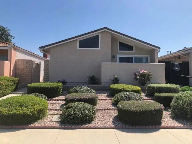 Camarillo Condo: 936 Belmont Ave