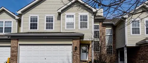 Roselle Condo: 192 Cheviot Ct
