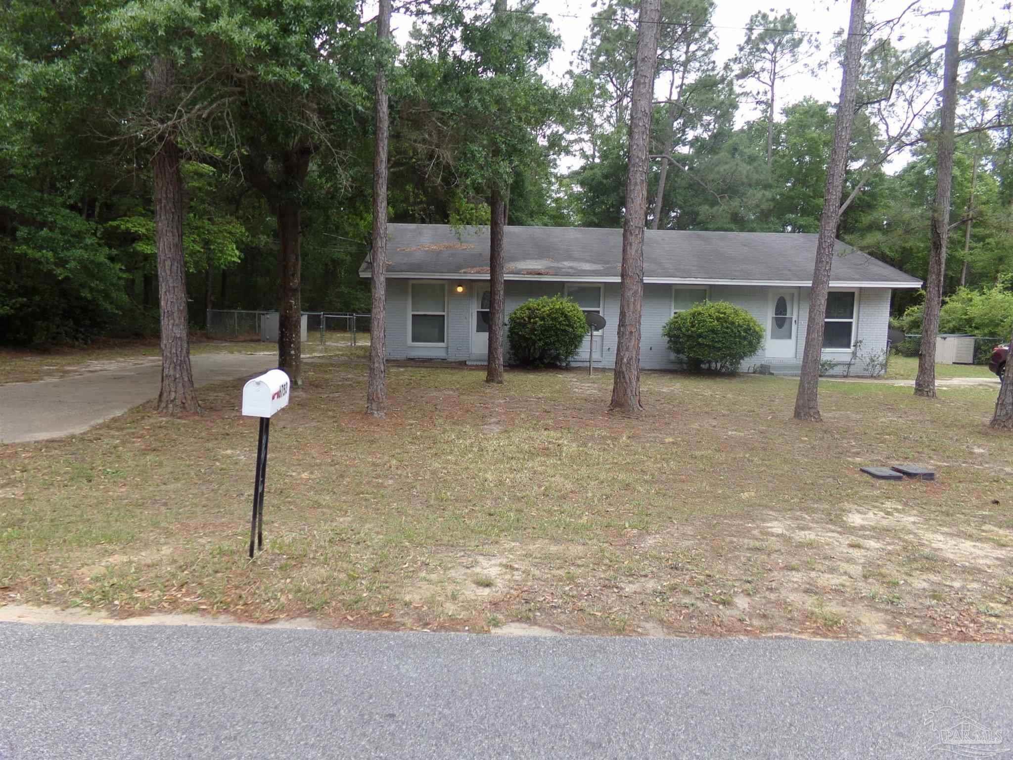 Milton Condo: 6753 Trailride North