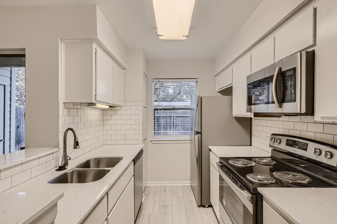 AUSTIN Condo: 9226 Jollyville Rd