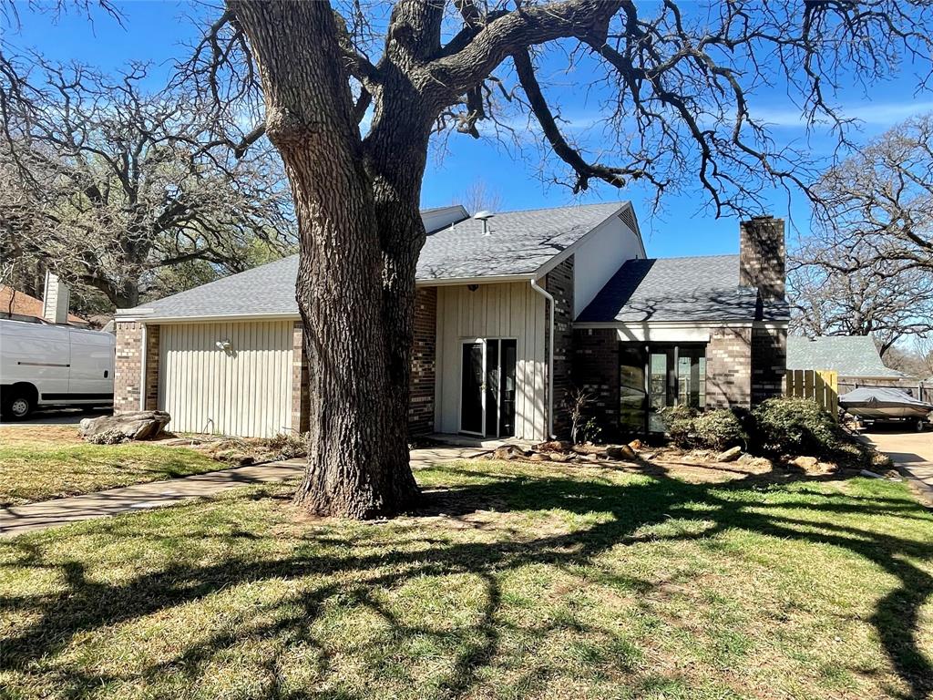 ARLINGTON Condo: 2605 Cloud Ct