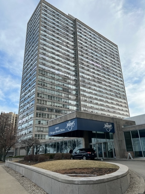 Chicago Condo: 4800 South Chicago Beach Dr