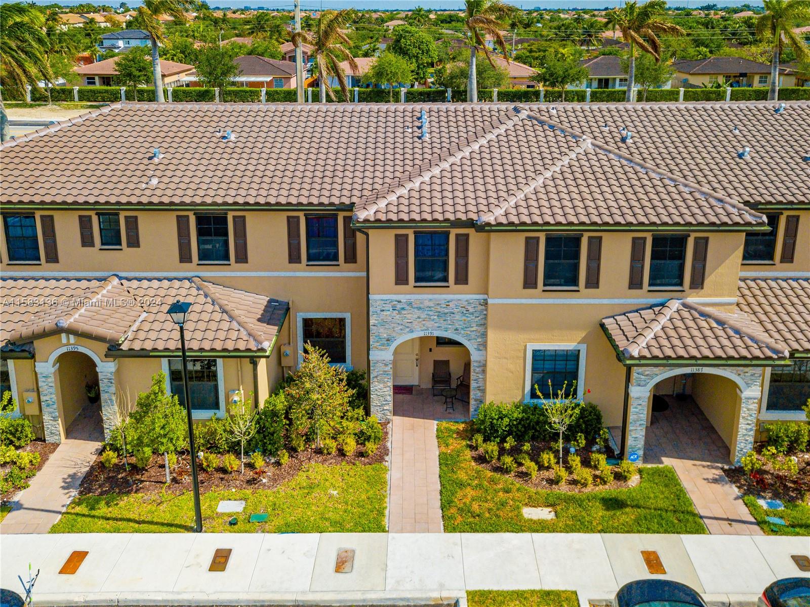 Homestead Condo: 11387 Southwest 248th Ter