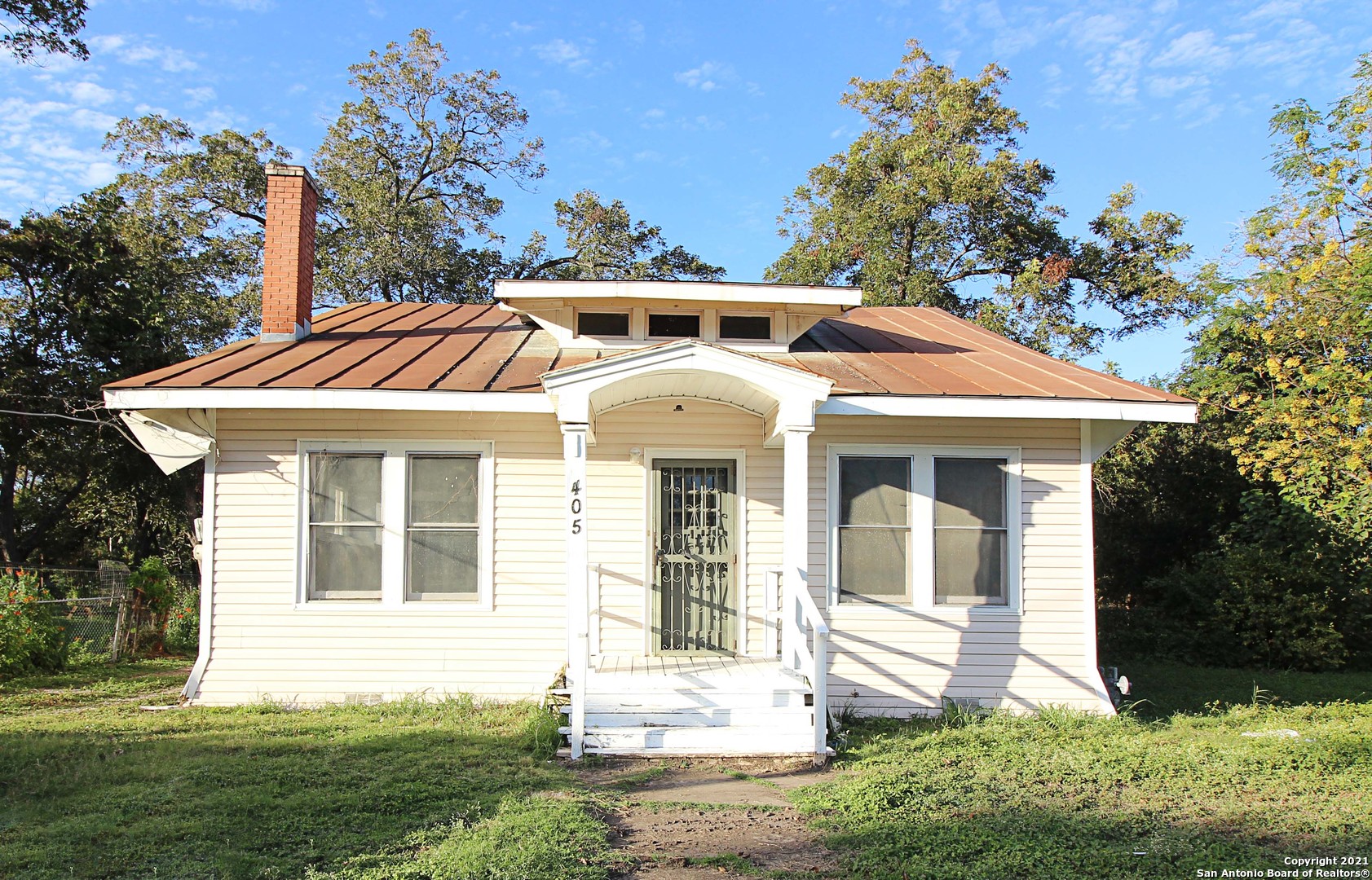 San Antonio Condo: 405 East White