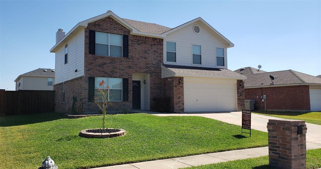 Krum Condo: 324 Chisholm Trl