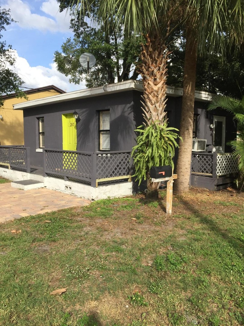 Orlando Condo: 207 N Lakewood Dr