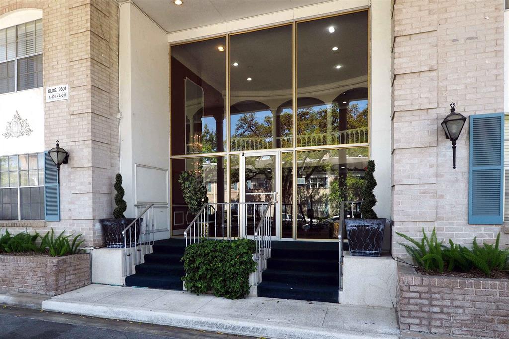 Houston Condo: 2601 Bellefontaine St