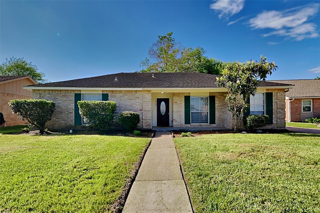 Missouri City Condo: 1927 HILTON HEAD DR
