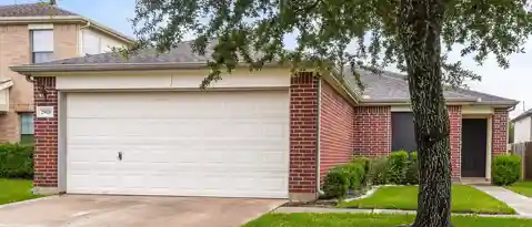 Spring Condo: 29439 Legends Gln Dr