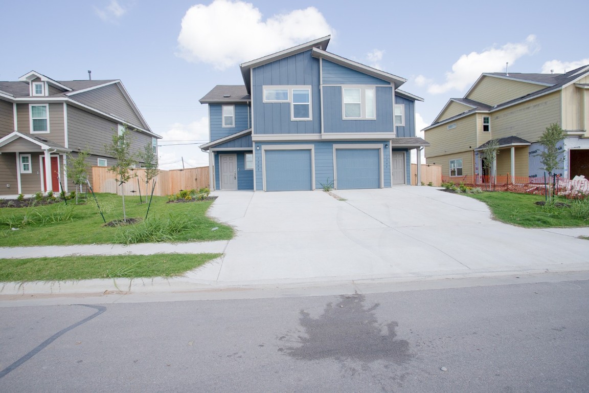 Del Valle Condo: 7208 Dancing Wind Ln
