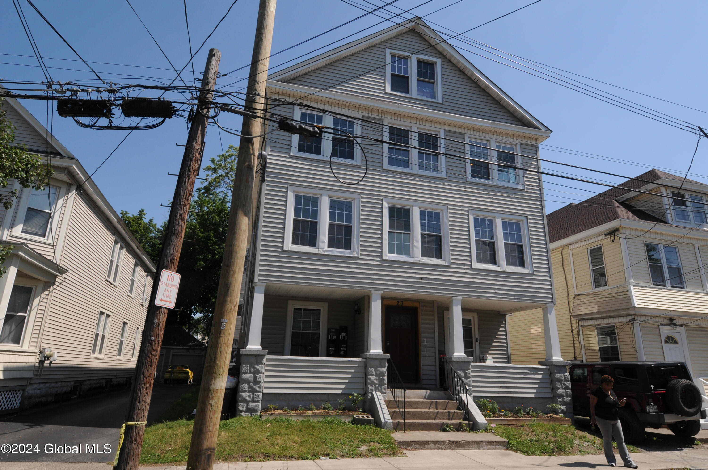 Schenectady Condo: 23 Hawk St