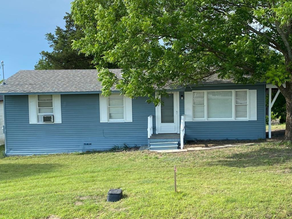 Anna Condo: 212 Houston St