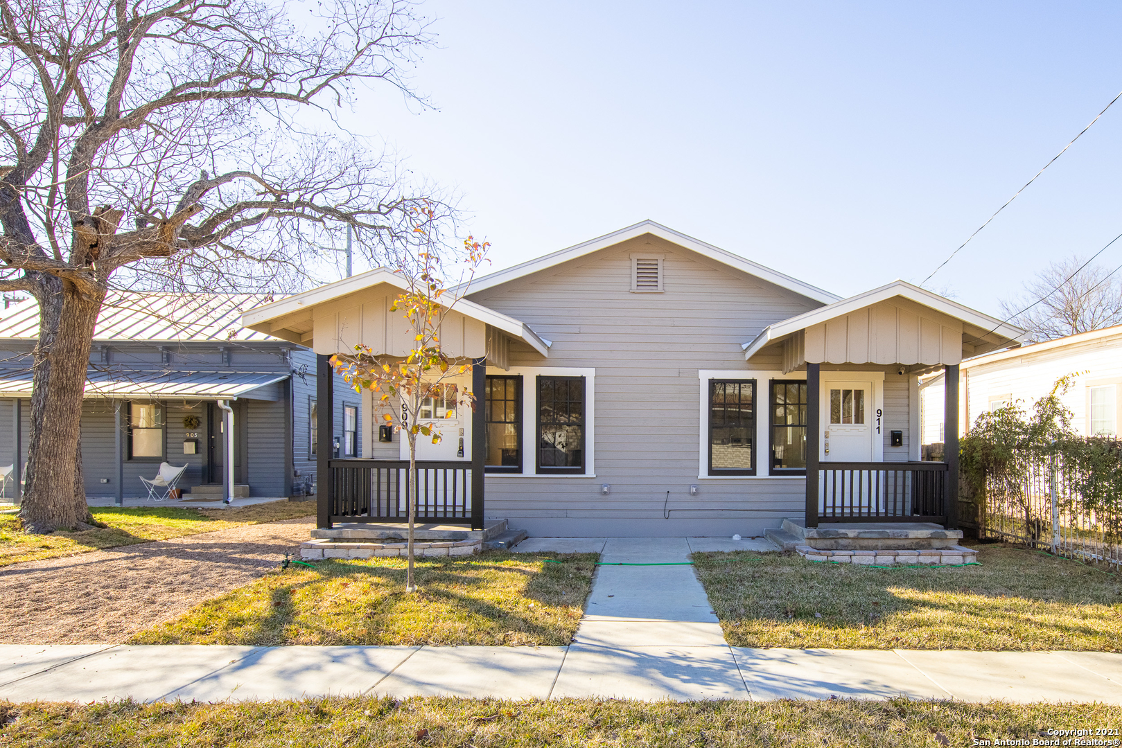 San Antonio Condo: 911 North Mesquite St