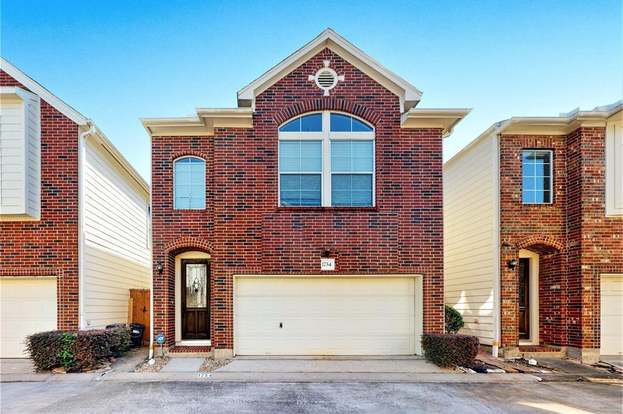 Houston Condo: 1754 Aden Dr