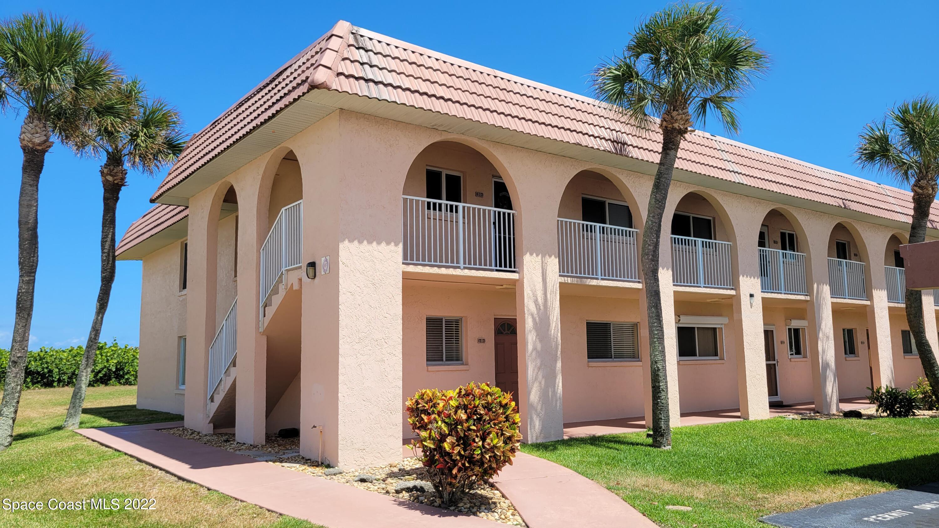 Cape Canaveral Condo: 8000 RIDGEWOOD AVE